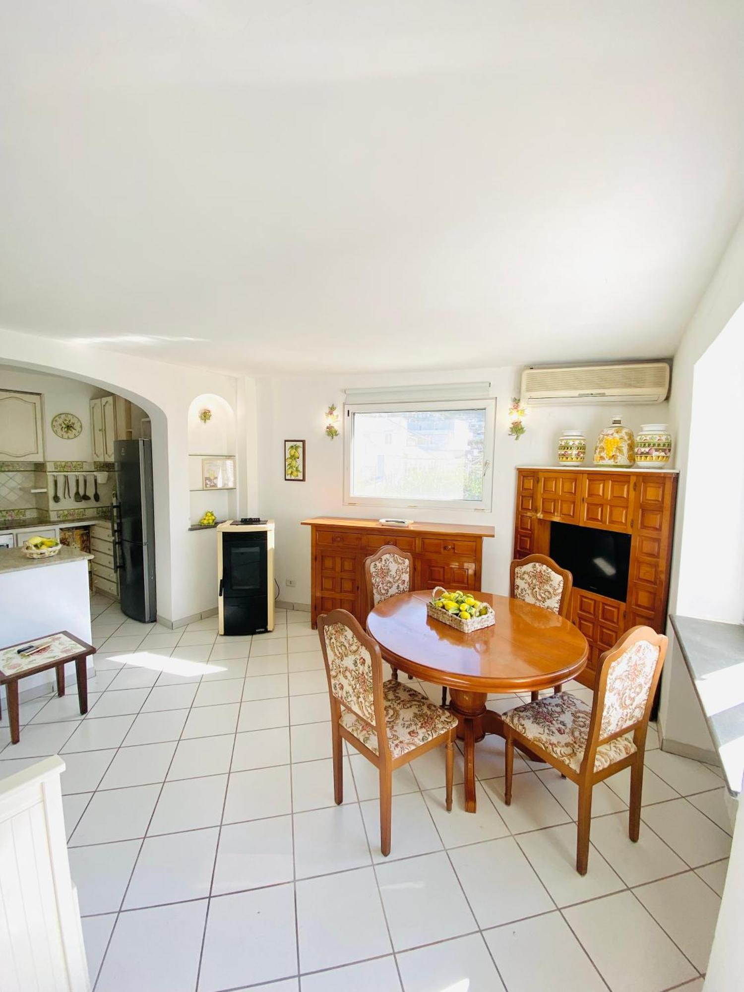 Villa Casa Pippo 1 à Anacapri  Extérieur photo